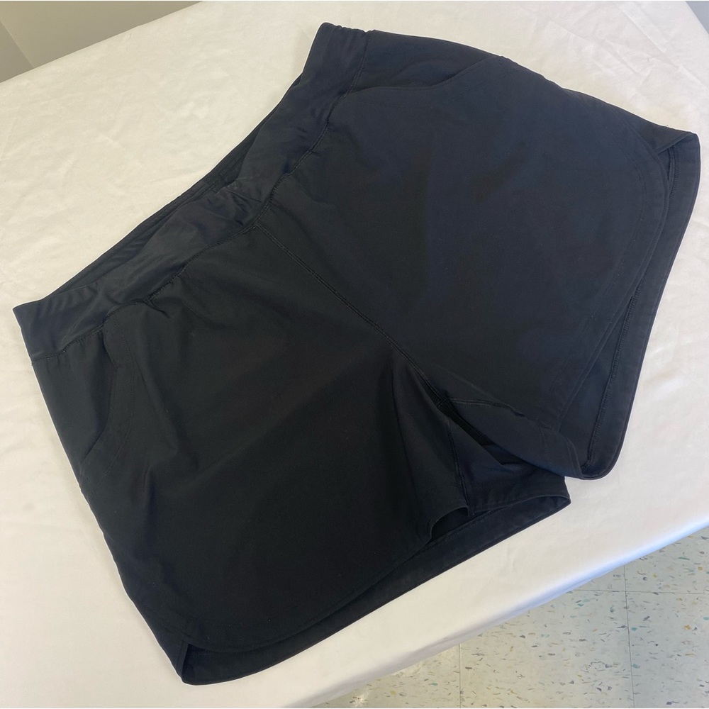 Lands End woman’s Athletic Shorts size 22W